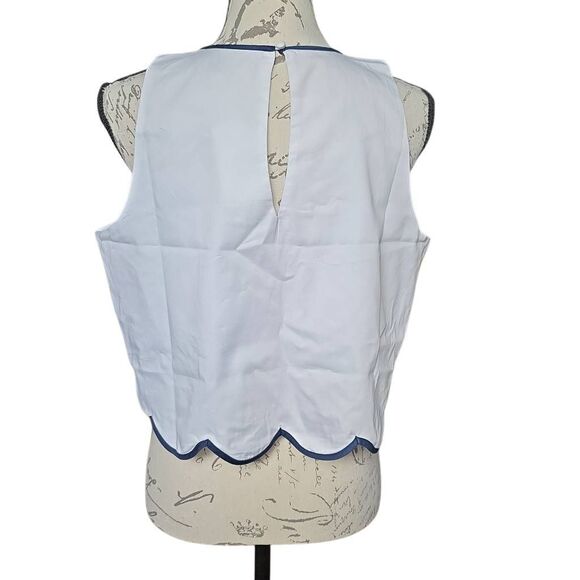 French Connection Women's Size Large Summer White Marine Cropped Scalloped Top - Picture 5 of 6